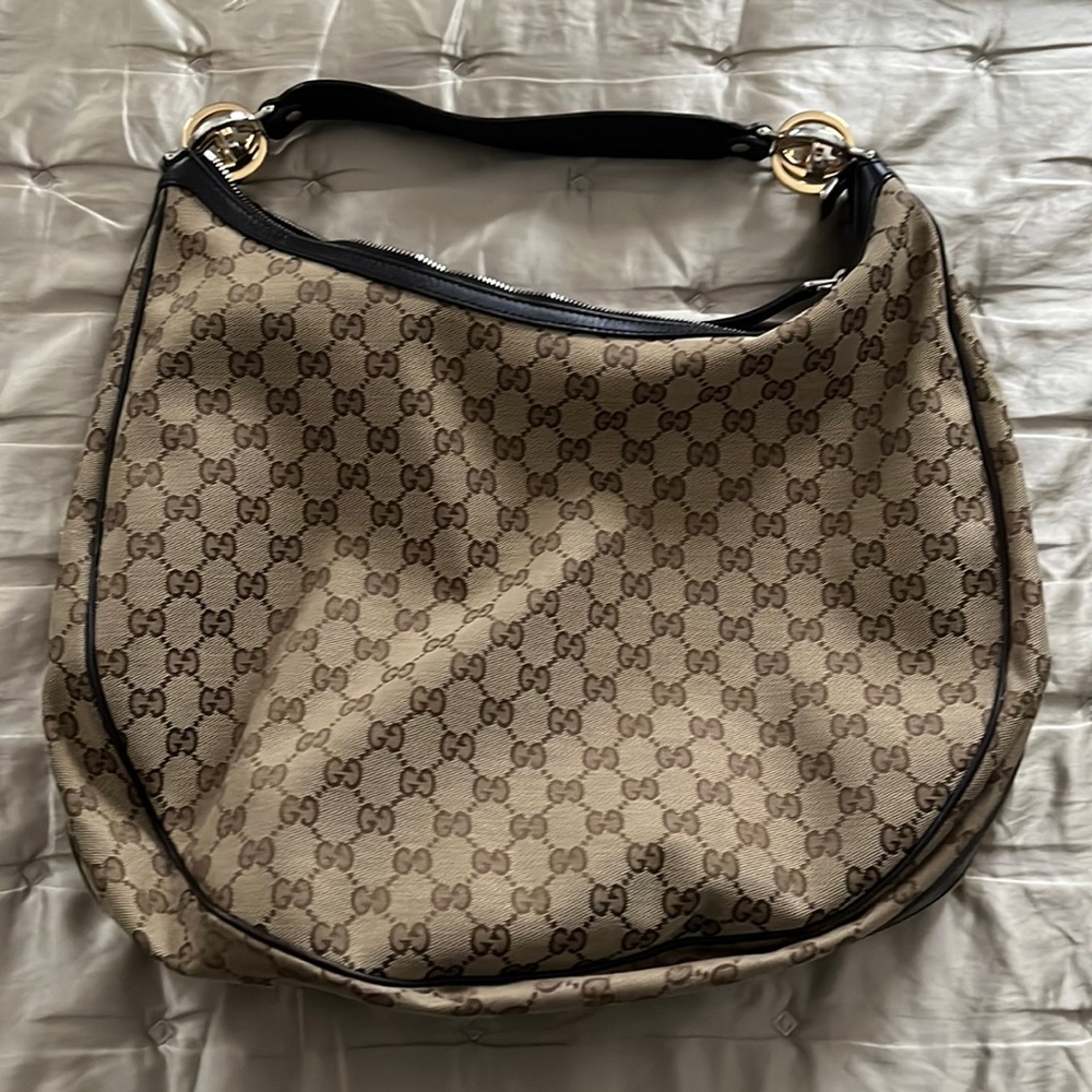 Authentic Gucci Shoulder Bag